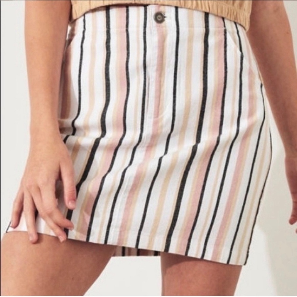 Hollister Pink and Tan Striped Mini Skirt